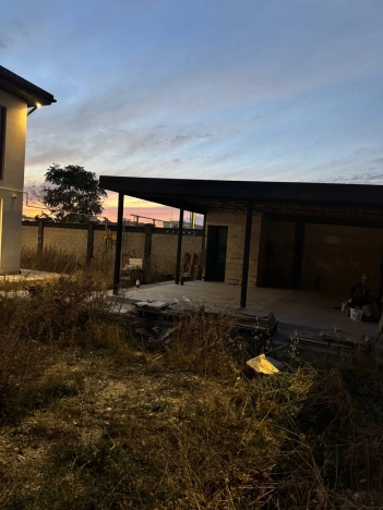 Купить дом в Севастополе. Вариант № 6272551, 40, площадь -  квм, цена 68000000 рублей