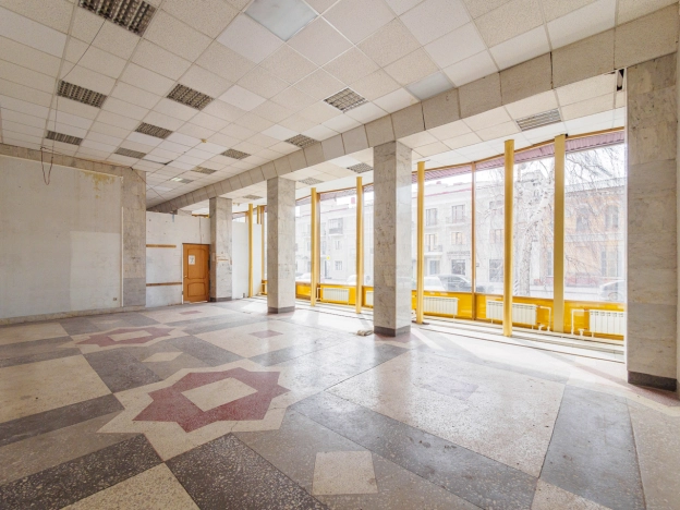 Купить коммерческую недвижимость в Омске. Вариант № 34842, 10, площадь -  квм, цена 42000000 рублей