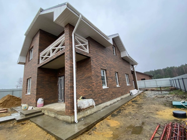 Купить дом в Москве. Вариант № 9748100, 2, площадь -  квм, цена 15000000 рублей