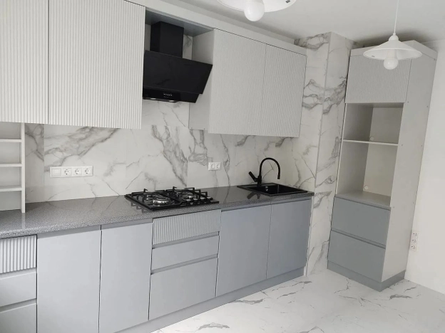 Купить трехкомнатную квартиру в Ростовской области. Вариант № 6227820, 0, площадь -  квм, цена 8349999 рублей