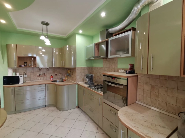 Купить трехкомнатную квартиру в Калуге. Вариант № 1918, 2, площадь -  квм, цена 11970000 рублей