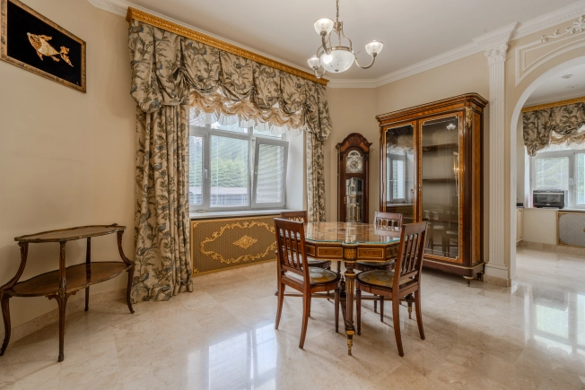 Купить дом в Долгопрудном. Вариант № 20974, 16, площадь -  квм, цена 55990000 рублей