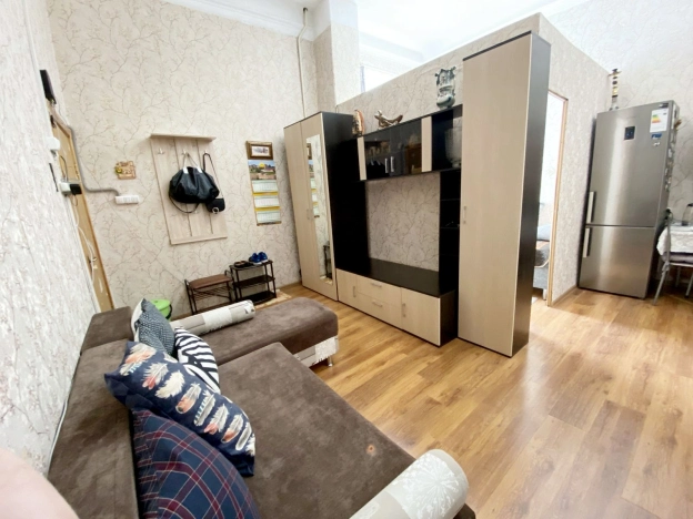 Купить квартиру в Москве. Вариант № 8668740, 3, площадь -  квм, цена 120000000 рублей