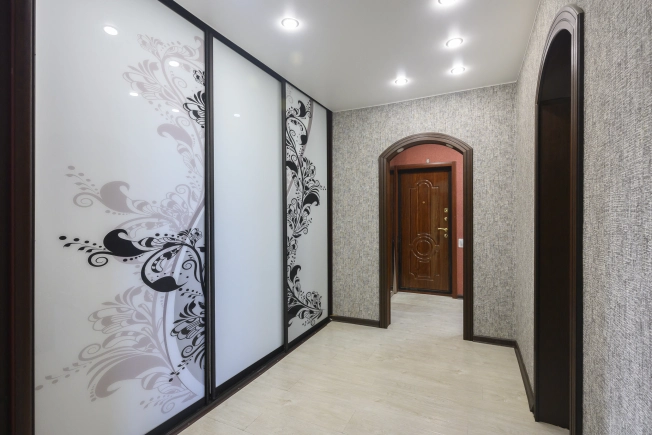 Купить трехкомнатную квартиру у метро Коммунарка в Москве. Вариант № 8845570, 14, площадь -  квм, цена 14200000 рублей