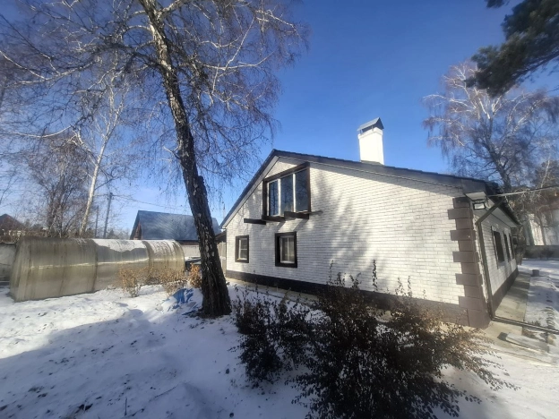 Купить дом в Иркутской области. Вариант № 9083847, 0, площадь -  квм, цена 6500000 рублей