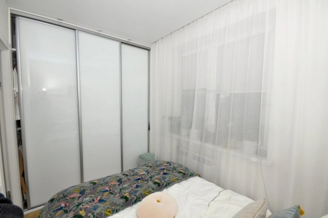 Купить квартиру в Москве. Вариант № 8808060, 8, площадь -  квм, цена 18000000 рублей