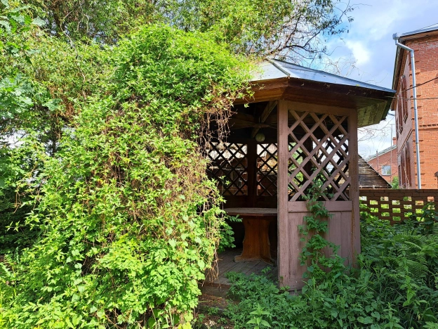 Купить дом в Новосибирске. Вариант № 2840768, 32, площадь -  квм, цена 6956000 рублей