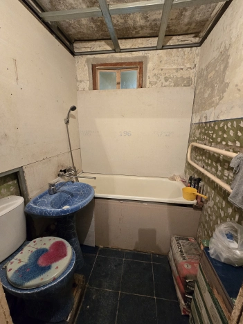 Купить трехкомнатную квартиру в Ярославской области. Вариант № 14962, 11, площадь -  квм, цена 3400000 рублей