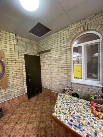 Купить дом на улице Хомутникова в Элисте. Вариант № 5680, 3, площадь -  квм, цена 10000000 рублей