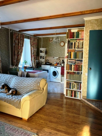 Купить трехкомнатную квартиру в Омске. Вариант № 6215543, 0, площадь -  квм, цена 5500000 рублей