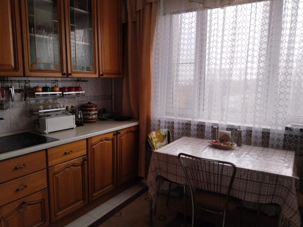 Купить квартиру в Москве. Вариант № 8937602, 12, площадь -  квм, цена 25000000 рублей