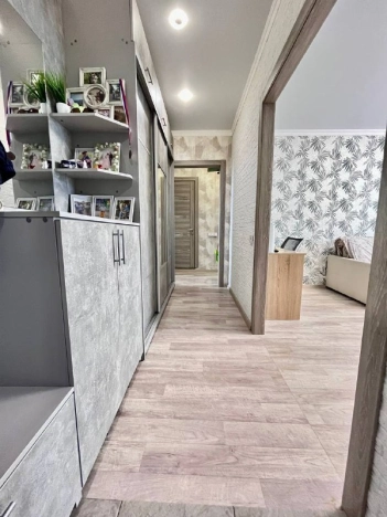 Купить трехкомнатную квартиру в Старом Осколе. Вариант № 44523, 19, площадь -  квм, цена 7250000 рублей