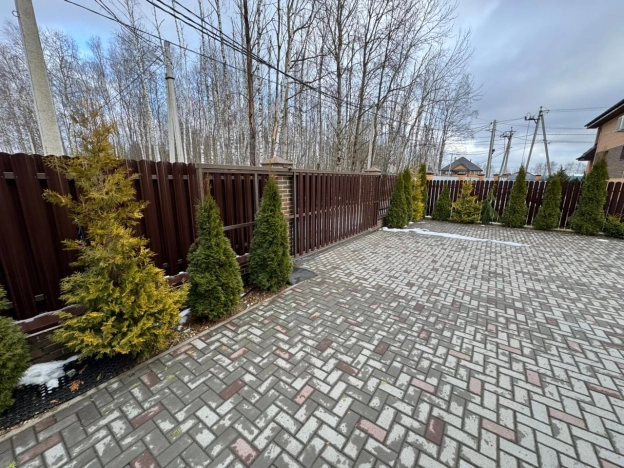 Купить дом в Калуге. Вариант № 14374, 37, площадь -  квм, цена 18200000 рублей