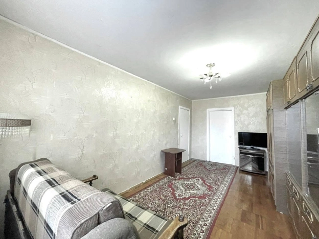 Купить квартиру в Белгороде. Вариант № 8814728, 3, площадь -  квм, цена 4300000 рублей