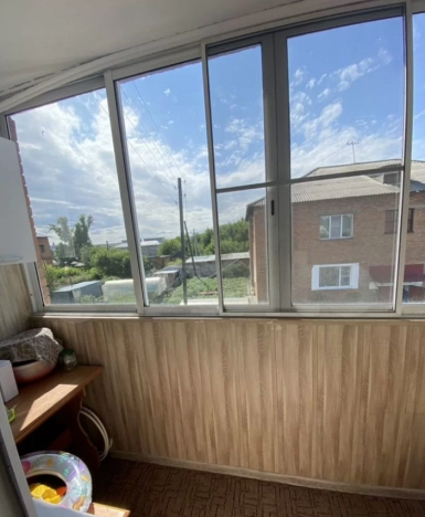 Купить четырехкомнатную квартиру в Новосибирской области. Вариант № 10113758, 5, площадь -  квм, цена 5990000 рублей