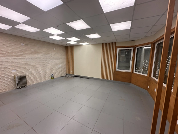 Снять коммерческую недвижимость в Коврове. Вариант № 2390896, 6, площадь -  квм, цена 40000 рублей