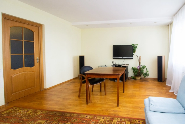 Купить трехкомнатную квартиру на вторичке в Балашихе. Вариант № 13803, 1, площадь -  квм, цена 14990000 рублей