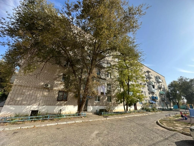 Купить двухкомнатную квартиру на вторичке в Микрорайоне 4-й, Элиста в Элисте. Вариант № 5111, 10, площадь -  квм, цена 5300000 рублей