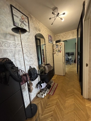 Купить квартиру в Москве. Вариант № 8737382, 2, площадь -  квм, цена 13300000 рублей