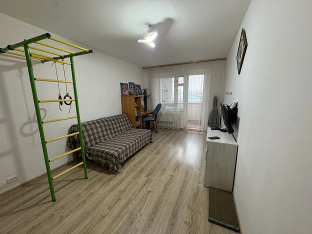 Купить двухкомнатную квартиру в Сыктывкаре. Вариант № 8466490, 2, площадь -  квм, цена 4850000 рублей