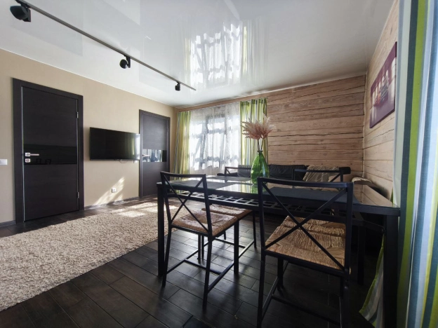 Купить дом в Микрорайоне Порт-Артур в Омске. Вариант № 2906613, 11, площадь -  квм, цена 6200000 рублей