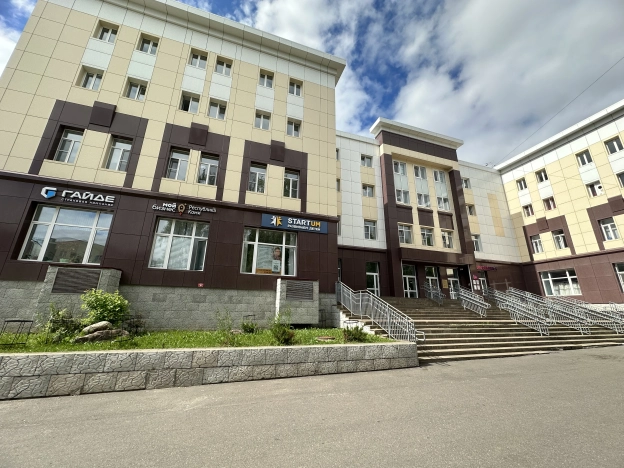 Купить офисы в Сыктывкаре. Вариант № 6963, 3, площадь -  квм, цена 5239500 рублей