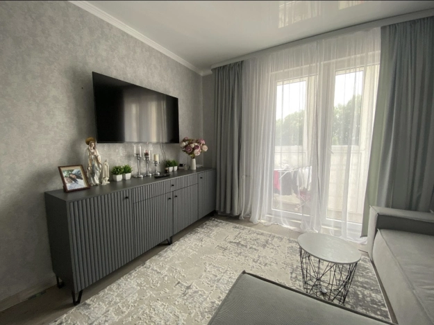 Купить однокомнатную квартиру в районе Московский в Калининграде. Вариант № 12886, 5, площадь -  квм, цена 6000000 рублей