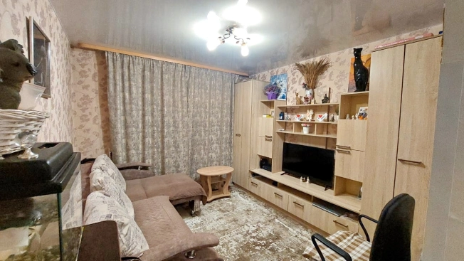 Купить двухкомнатную квартиру в Калужской области. Вариант № 9433942, 2, площадь -  квм, цена 2500000 рублей