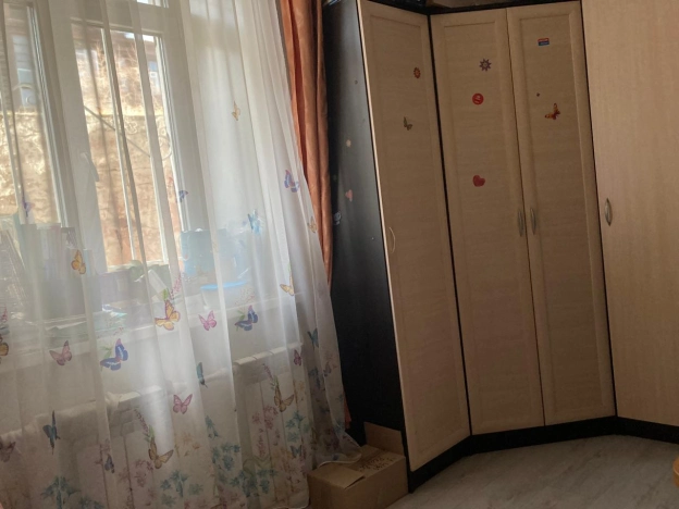 Купить квартиру на улице Комарова в Улан-Удэ. Вариант № 7192557, 4, площадь -  квм, цена 5200000 рублей