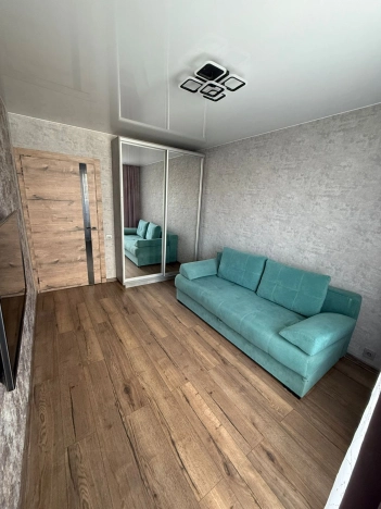 Купить трехкомнатную квартиру в Новосибирске. Вариант № 6148200, 0, площадь -  квм, цена 7200000 рублей