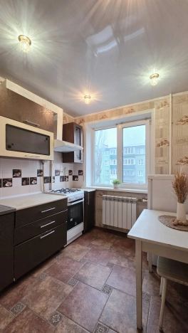 Купить квартиру в Липецкой области. Вариант № 10270662, 7, площадь -  квм, цена 3800000 рублей