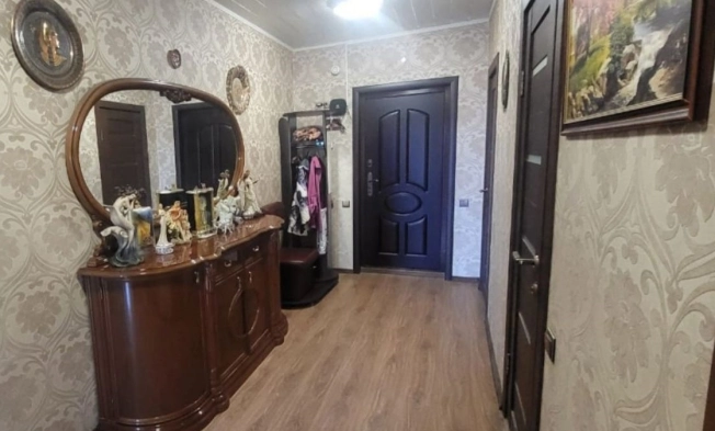 Купить квартиру в Москве. Вариант № 37095, 8, площадь - квм, цена 18990000.0000 рублей