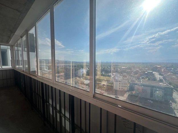 Купить трехкомнатную квартиру в районе Октябрьский в Улан-Удэ. Вариант № 8976698, 16, площадь - квм, цена 10300000 рублей