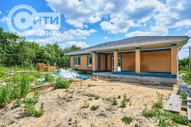 Купить дом в районе Советский в Воронеже. Вариант № 2630889, 4, площадь -  квм, цена 9150000 рублей