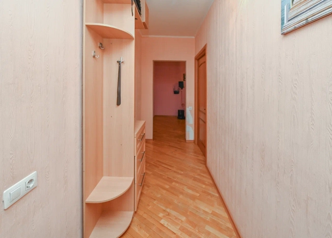 Купить двухкомнатную квартиру в Ростовской области. Вариант № 8924391, 9, площадь -  квм, цена 6000000 рублей