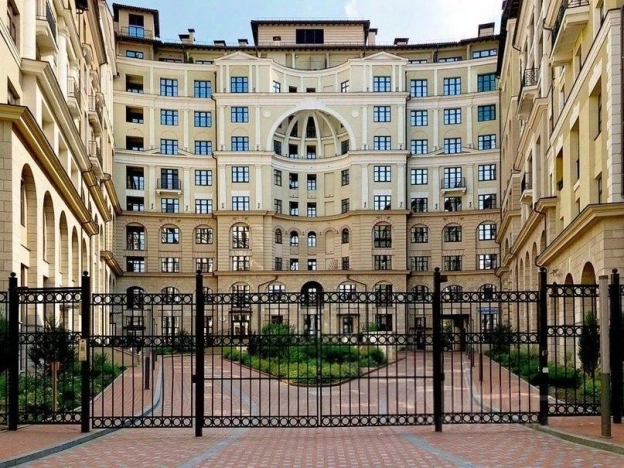 Купить квартиру в районе Тверской в Москве. Вариант № 58267, 8, площадь - квм, цена 42500000.0000 рублей