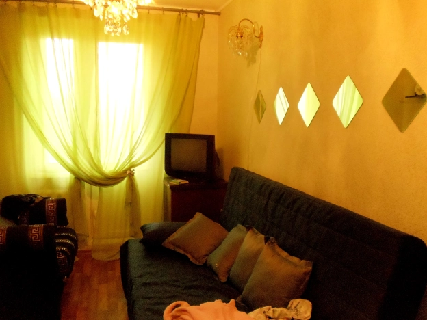 Купить трехкомнатную квартиру на улице Смолячкова в Санкт-Петербурге. Вариант № 10764884, 5, площадь - квм, цена 9000000 рублей