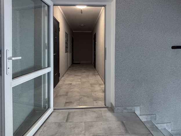 . Вариант № 42976, 20, площадь - 38.1 квм, цена 8100000 рублей