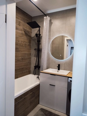 Купить трехкомнатную квартиру в районе Октябрьский в Улан-Удэ. Вариант № 6200594, 5, площадь -  квм, цена 11500000 рублей