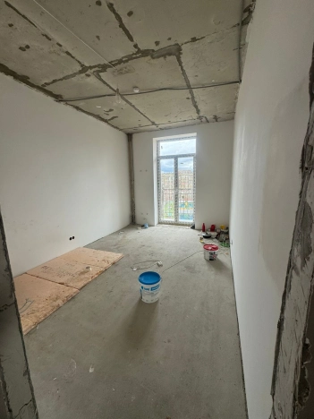 Купить трехкомнатную квартиру у метро Пятницкое шоссе в Московской области. Вариант № 2185826, 12, площадь -  квм, цена 20500000 рублей