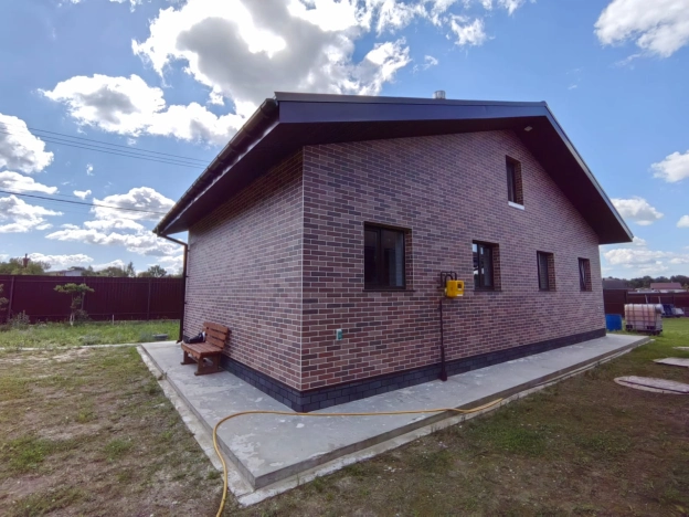 Купить дом в Калуге. Вариант № 11588, 28, площадь -  квм, цена 39700000 рублей