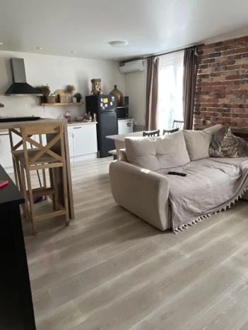 Купить дом в районе Калининский в Новосибирске. Вариант № 45801, 6, площадь -  квм, цена 7000000 рублей