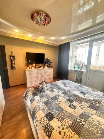 Купить квартиру на улице Комарова в Улан-Удэ. Вариант № 8535062, 9, площадь -  квм, цена 17500000 рублей