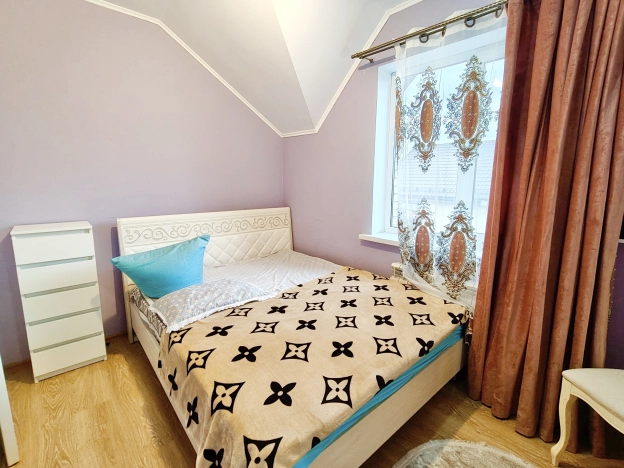 Купить дом в Москве. Вариант № 2052103, 9, площадь -  квм, цена 14000000 рублей