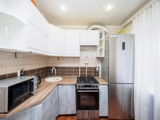 Купить двухкомнатную квартиру в Омске. Вариант № 3113240, 1, площадь -  квм, цена 3900000 рублей