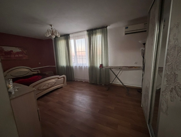 Купить дом в Элисте. Вариант № 6827945, 7, площадь -  квм, цена 2600000 рублей