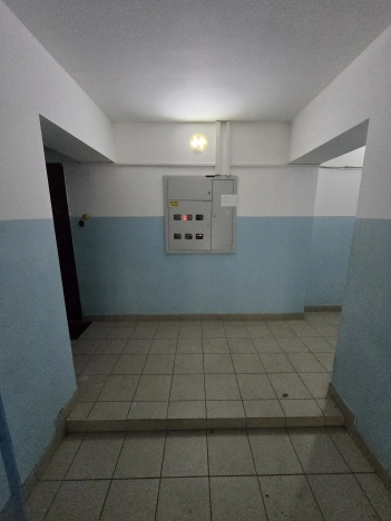 Купить однокомнатную квартиру в Ярославской области. Вариант № 8275536, 7, площадь -  квм, цена 1400000 рублей