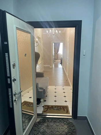 Купить трехкомнатную квартиру в районе Кировский в Ростове-на-Дону. Вариант № 35269, 3, площадь -  квм, цена 42900000 рублей