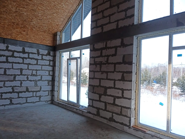 Купить дом на улице Набережная в Тюменской области. Вариант № 24055, 4, площадь -  квм, цена 10000000 рублей