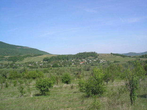 Купить земельный участок в Республике Крым. Вариант № 5515523, 2, площадь -  квм, цена 4000000 рублей